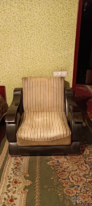 Продается диван б/ у в хорошем состоянии