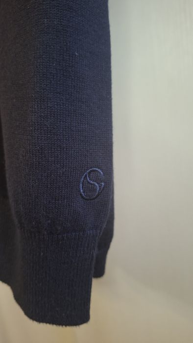 Классический пуловер от Georg Stiels