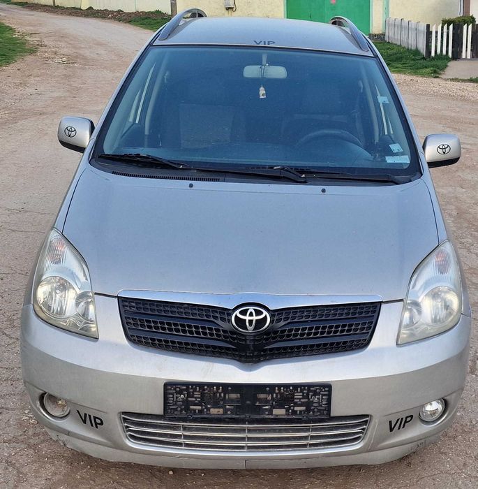 Toyota Corolla Verso 2.0 на части Тойота Корола Версо 2.0 на части