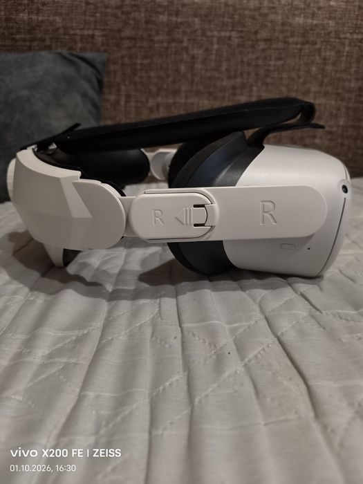 Продам или обменяю oculus quest 2