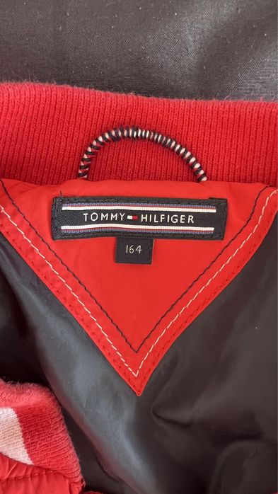 Geaca Tommy hilfiger originala