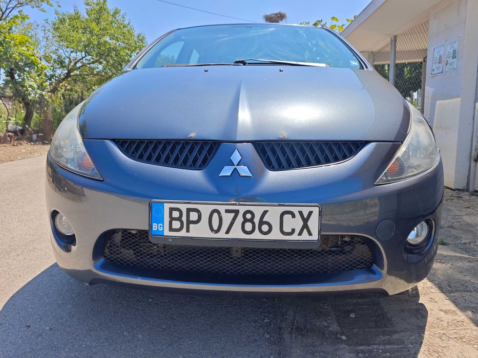 Mitsubishi Grandis 2.4 MIVEC 2007 ГАЗ 7 места
