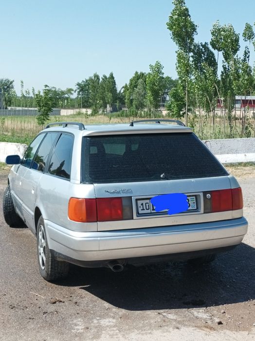 Audi C4 100 avant