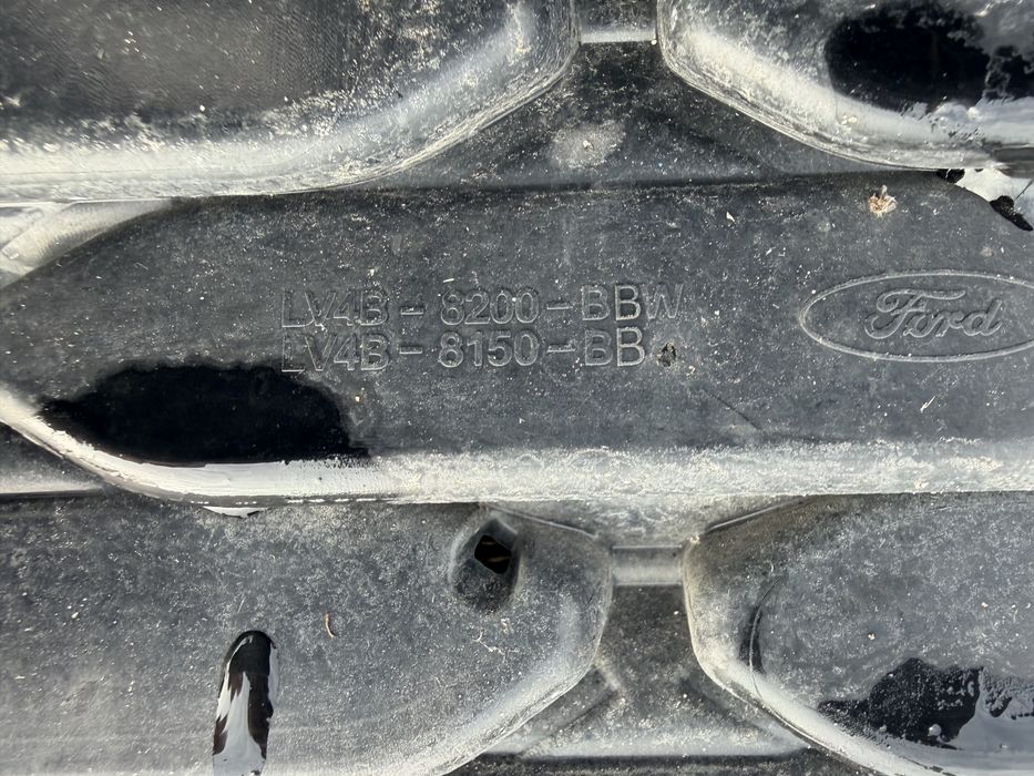 Решетка Ford Kuga