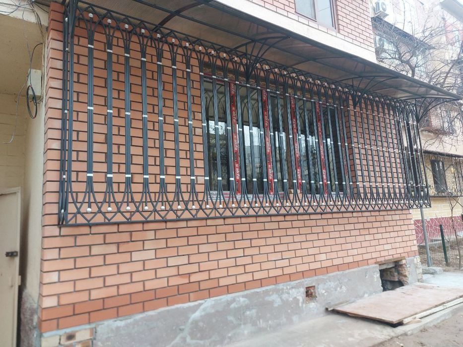Клаадка Кирпича Балконов, Balkonga gisht teramiz