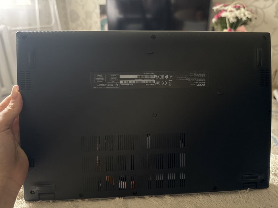 Ноутбук-Acer Aspire 3