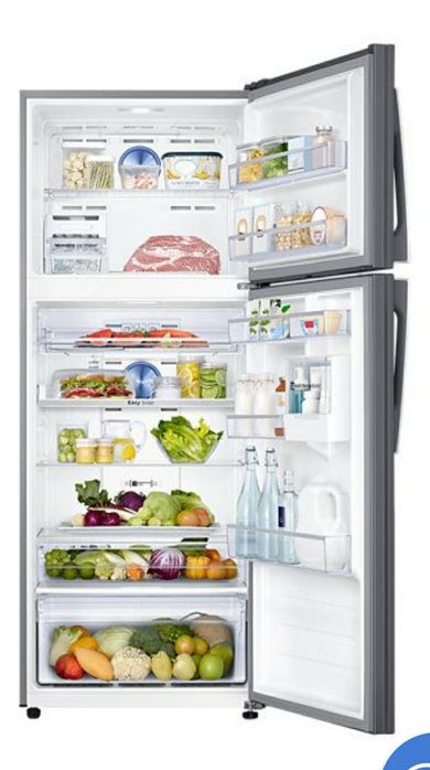 Продам холодильник большой