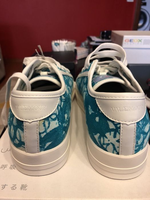 Vand pantofi sport dama marca Geox, marimea 39.