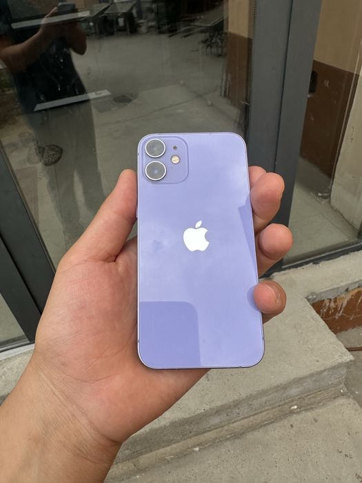iPhone 12 mini ()