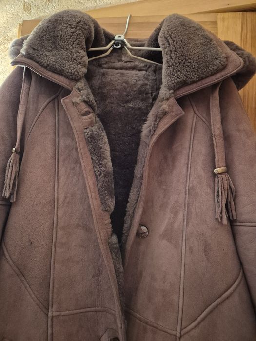 Продам дубленку женскую