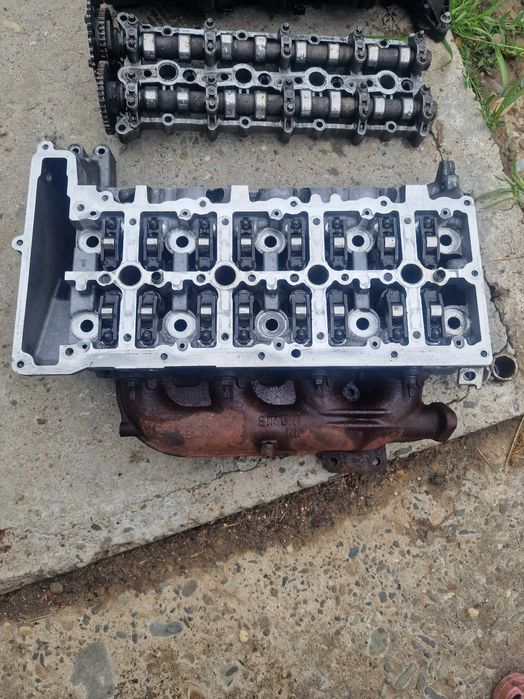Vând chiuloasa,capac culbutori,bloc moto n47 177cpr