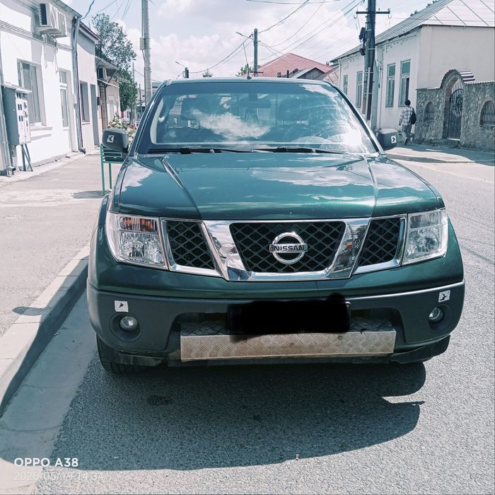 Nissan navara D40