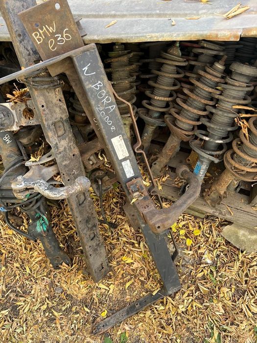 Фаркопы на Ауди БМВ Мерседес