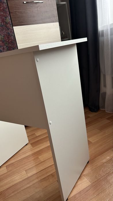 Стол письменный, ученика, универсальный