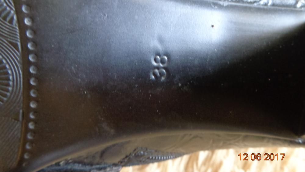 Сапоги межсезонные продам или обмен.