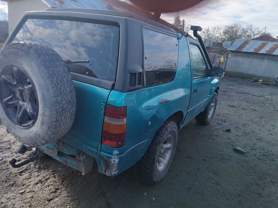 Opel frontera A 2.0 benzina DEZMEMBREZ