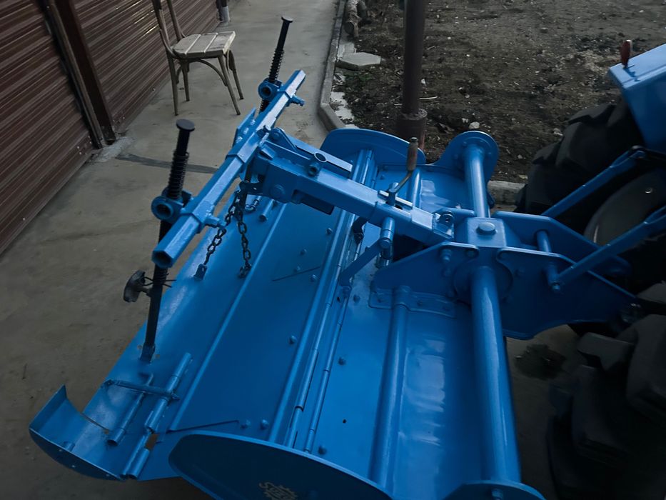 Малогабаритен трактор