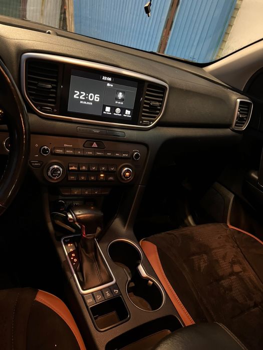 KIA sportage  продам, торг уместен.