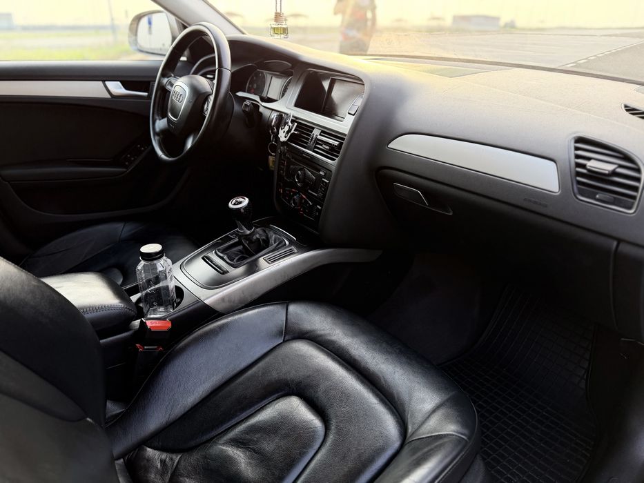 Audi A4 B8 2.0 TDI Led/Navi/Piele