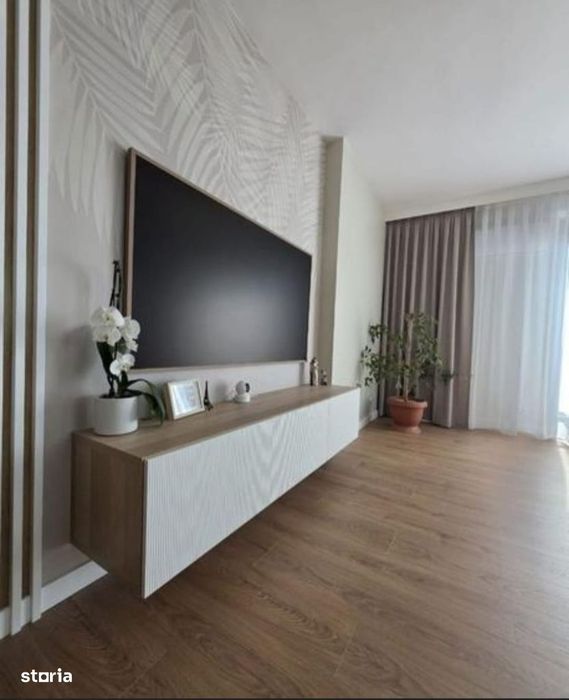 Iancu Nicolae:Apartament 4 camere langa de padure,compound cu piscina!