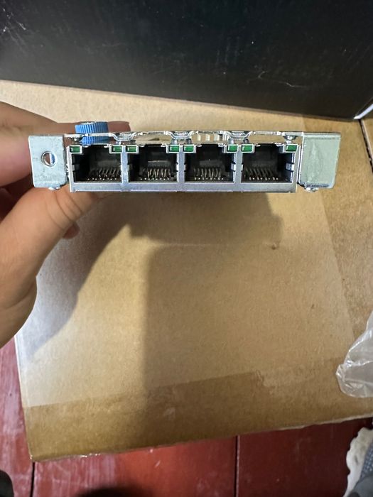 Adaptor Ethernet HPE 1Gb 4 intrări