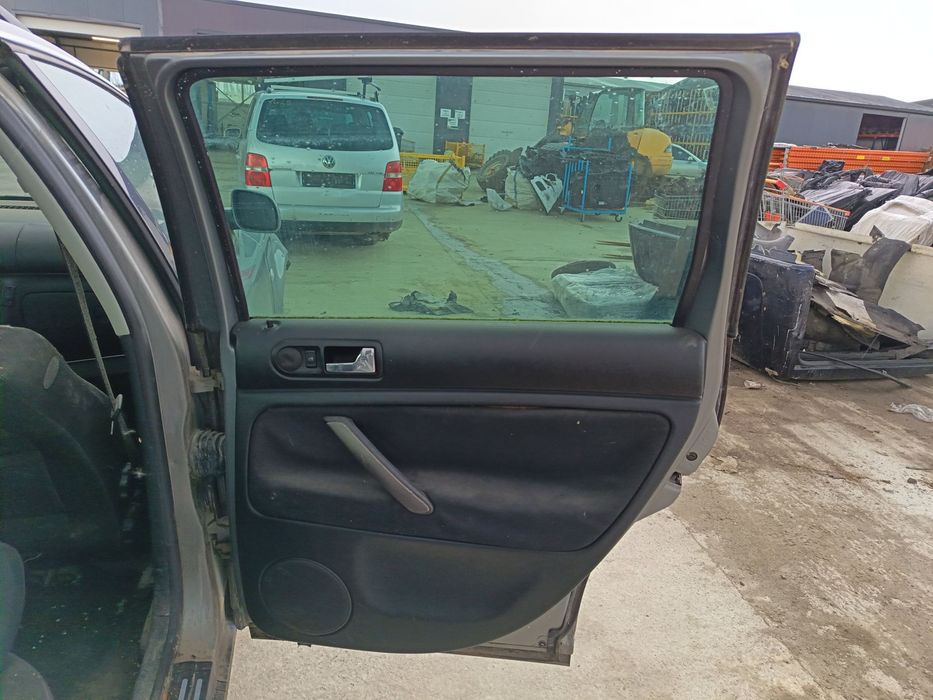 Usa dreapta spate Volkswagen Passat B5.5 (3B6) Variant [Fabr 2001-2005