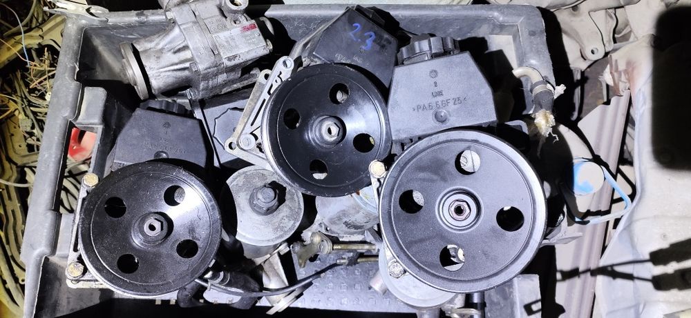 ГУР насос w124,w140,w210,w202,w201, Мерседес