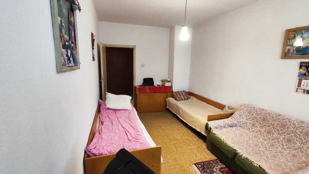 Продава се Тристаен апартамент в Стара Загора, Три чучура - център - 77 кв.м за 1221 €/кв.м - Снимка #5