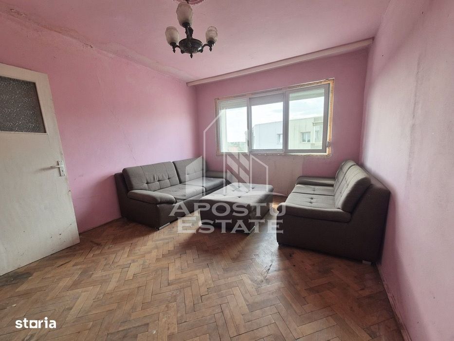 Apartament cu 2 camere de vanzare, Localitatea Deta, Judet Timis