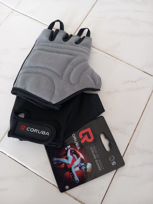 Детска каска S (52-55см)+ръкавици S р-мер