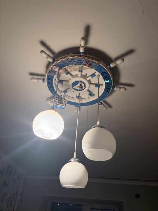 Люстры разные 3 шт