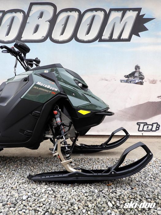 Snowmobil Ski-Doo Summit X Expert 850 E-Tec Turbo R Shot 154 2026