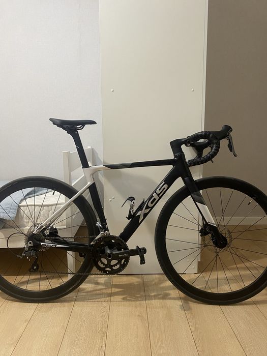 Шоссейный велосипед XDS