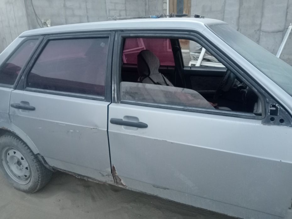 Подажа авто запчасти