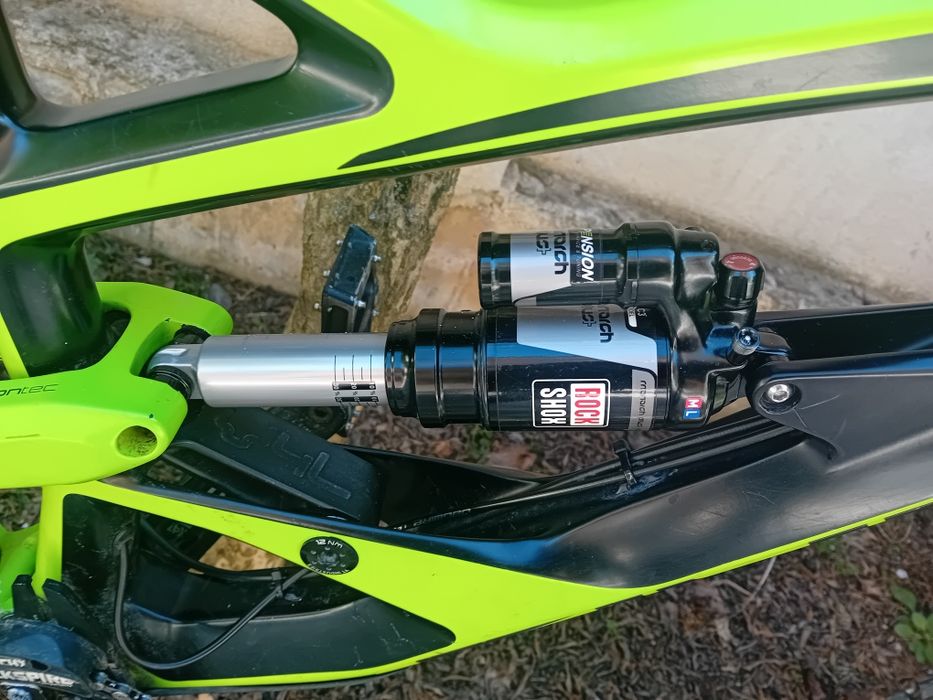 YT Capra CF Карбон 27.5, L , Ендуро, Мекица