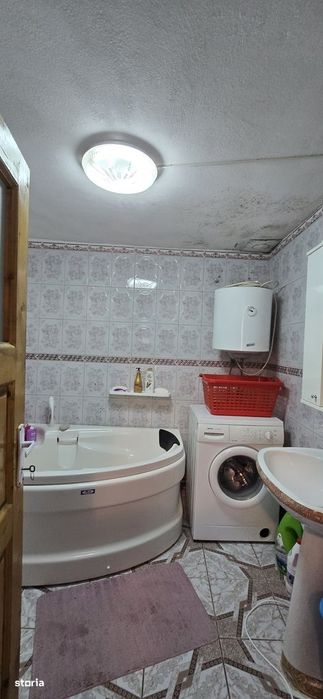 Casă de vânzare Șotânga Dâmbovița – proprietate cu teren generos