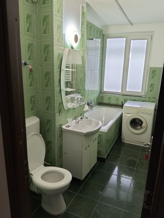 Apartament 2 Camere Decomandate în Cornișa