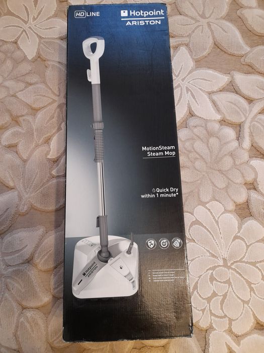 Mop electric cu abur Hotpoint Ariston