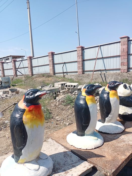 Мүсіндер бар пингвин,панда