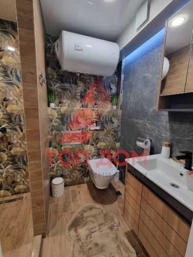 Дава се под наем Двустаен апартамент в Варна, Център - 65 кв.м за 612 € - Снимка #7