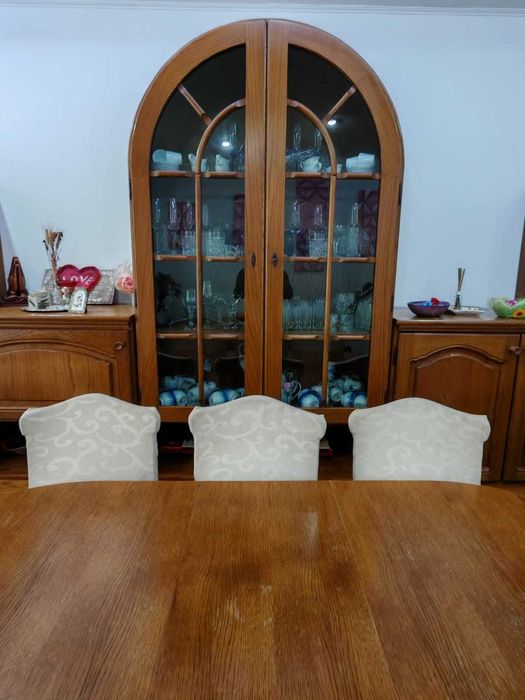 Mobilă din lemn masiv pentru salon – set complet