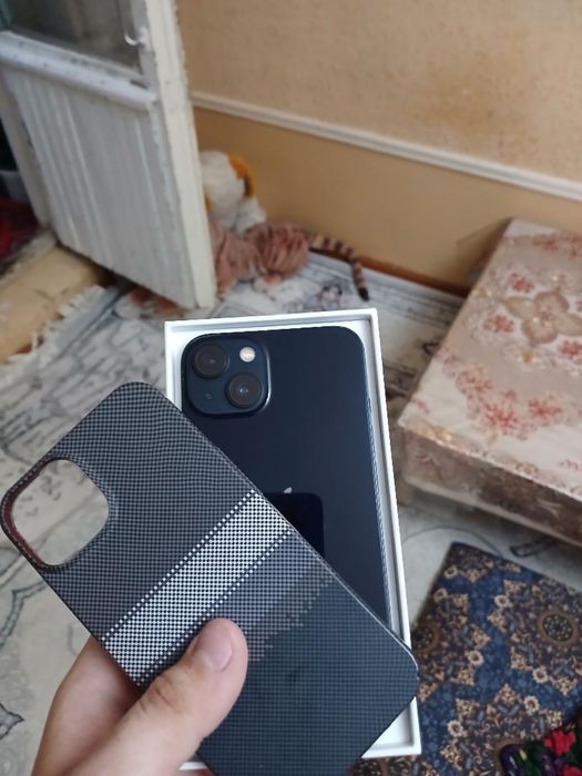 Iphone 13 midhmayt yomkist 89 vakum telefon 128gb + kabel