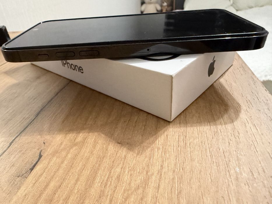 Продам Айфон 14 PRO MAX