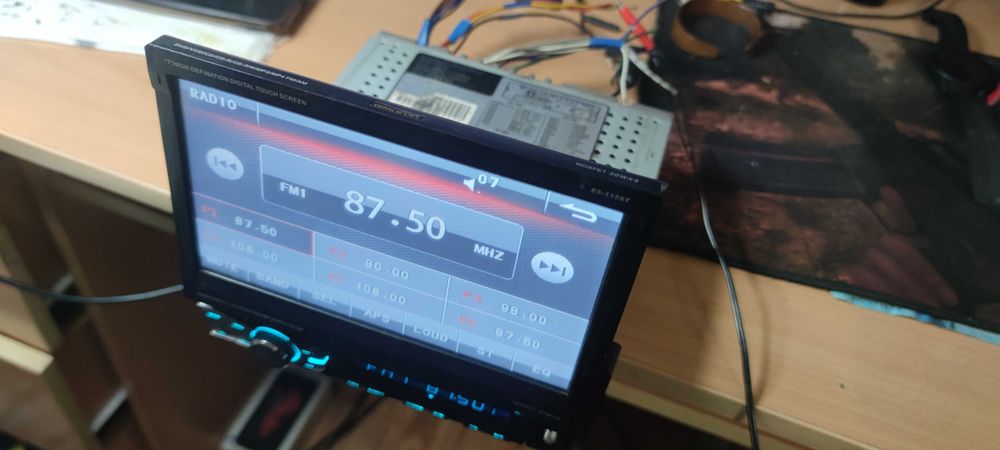 Продам магнитолу Е5-1158Т