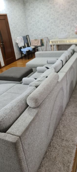 Продам диван для гостинной