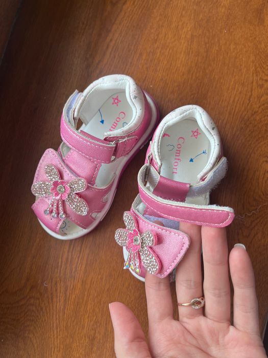 Босоножки для девочки 21 размер