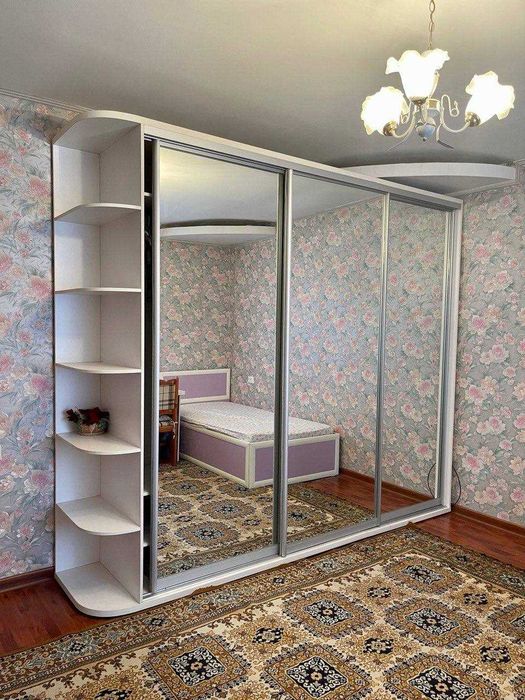 Банковская кв Чиланзар 14кв 
4/4/4 ТОРЕЦ
Общ по 135м²
Меб тех частично