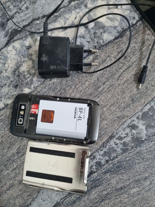 Telefon Nokia E 71