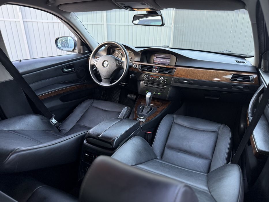 BMW 320d* 177cp* 2009* Automat* Impecabil!!!