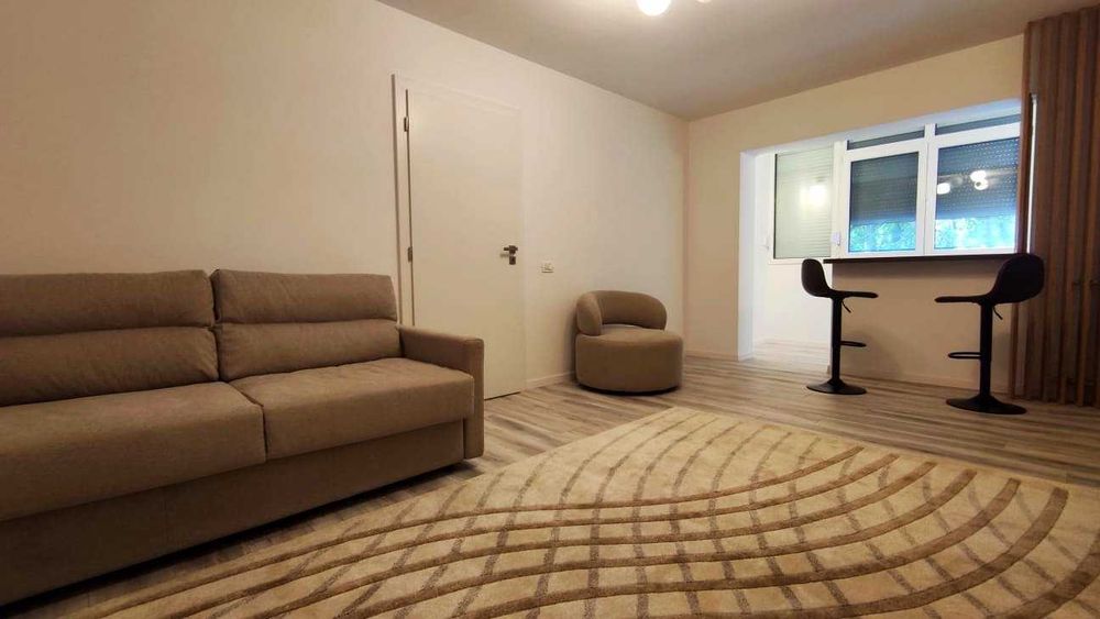 Proprietar, apartament 2 camere prima închiriere, situat în zona Ion Mihalache, sector 1, București